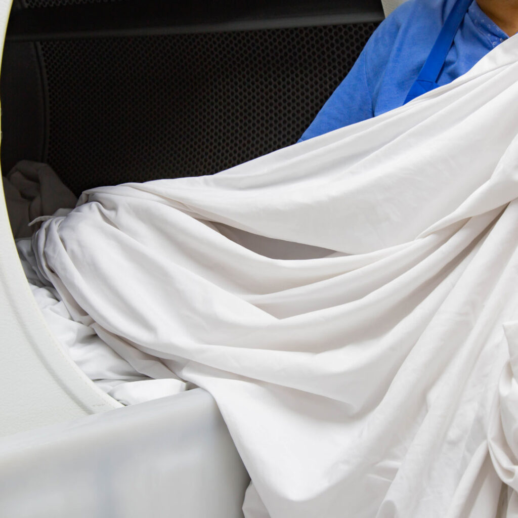 washing-and-cleaning-fabrics washing and cleaning garments